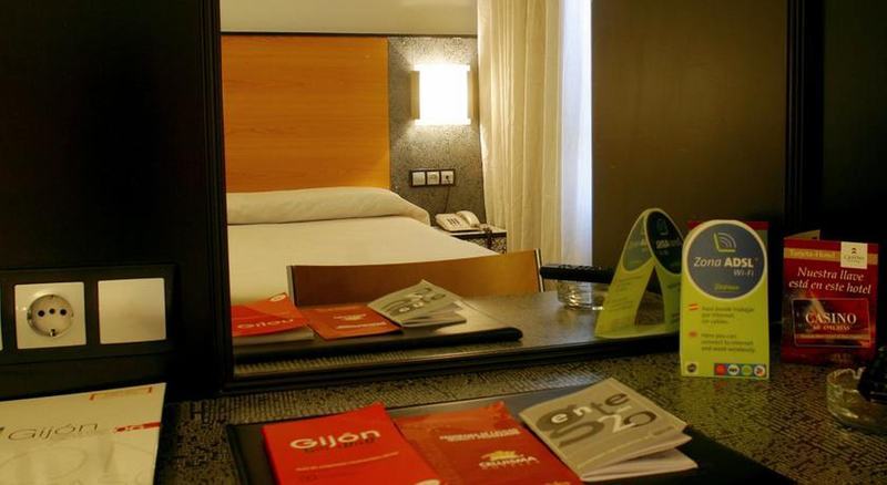 Hotel Faranda Express Pathos Gijón Exterior foto