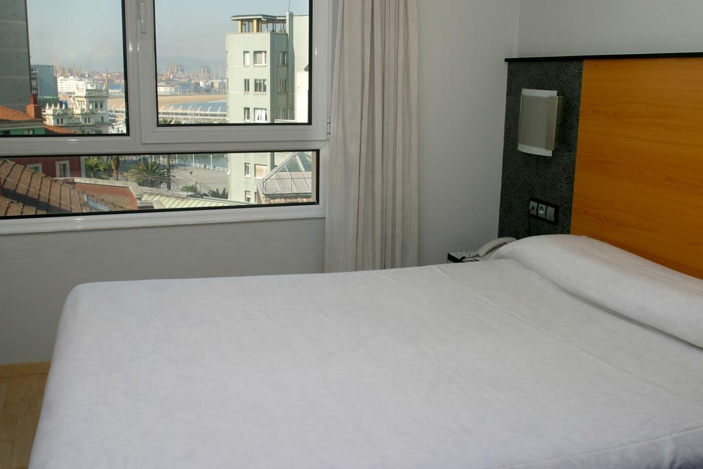 Hotel Faranda Express Pathos Gijón Exterior foto