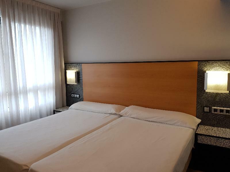 Hotel Faranda Express Pathos Gijón Exterior foto